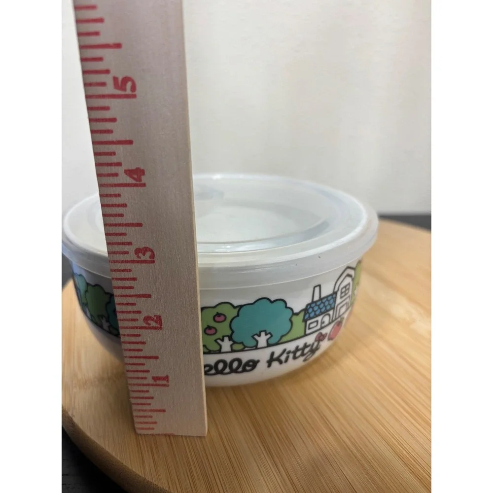 Hello Kitty Round Ceramic Storage Bowl Pressure‎ Vented Lid Sanrio Kitchenware